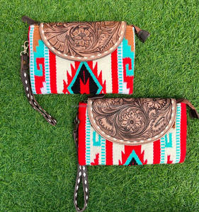 Nuevo estilo occidental mano Tooled cuero sillín manta muñequera embrague gran oferta mano Tooled cosido monedero multiuso mujer cartera - Product Image 3