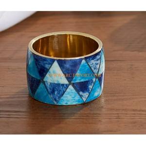 Aluminum <b>Silver</b> Color Metal Tissue Holding Ring Best Selling Classic Kitchen Ware and Cafe Table Top <b>Napkin</b> Ring for Home Decor - Product Image 4