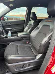 Pre-owned Clean 2023 Nissa-n pathfinde-r Rock Creek Sport Utility 4D - Product Image 3