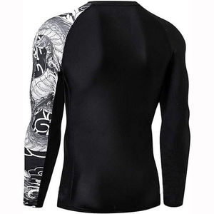 Concevez vos propres manchons de sublimation Rash Guard Logo personnalisé Men Rash Guard Made in Pakistan - Product Image 3
