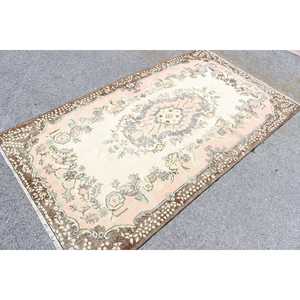 3.9x7 ft Rug, Vintage Turkish Area Rug, <b>Brown</b> <b>Wool</b> Rug - Product Image 1