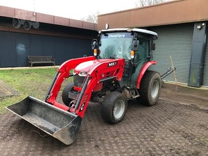 MASSEY FERGUSON 1750M Tractores 40 HP a 99 HP Gama - Product Image 4
