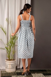 Vestido de verano de algodón con estampado Floral de bloque de mano indio para mujer Boho sin mangas Natural Midi personalizado ODM suministro venta - Product Image 3