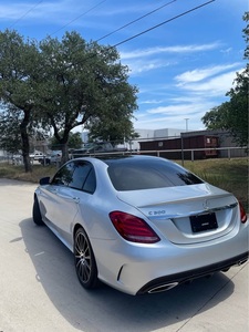 Mercedes-Benz Clase C C300 2019 Usado en Buen Estado - Product Image 6