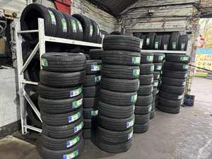 Pneus usagés déchiquetés pour voitures et camions - Qualité solide en gros - Product Image 4