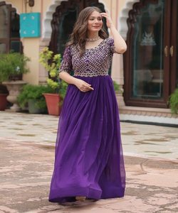 Venta al por mayor de las mujeres de 2 piezas de invierno Conjunto Casual Elegante Sexy Vestidos Sólido Diseño de Encaje Ecológico Comprar a granel en línea - Product Image 2