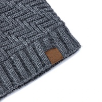 Bonnets d'hiver unisexes de haute qualité, tricotés, avec broderie 3D, doublure en fourrure pelucheuse, chauds, pour l'extérieur, plage, imprimés numériquement à rayures