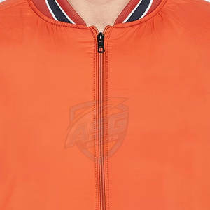 Chaqueta Bomber de Invierno Ligera, Elegante y Transpirable, de Primera Calidad, Chaqueta Bomber de Invierno para Hombre Más Vendida - Product Image 5