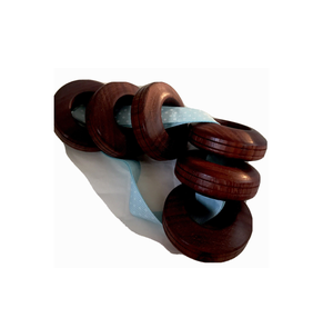 Fournisseurs de design de luxe Ronds de serviette en bois originaux naturels pour décoration de table de mariage - Product Image 1