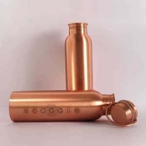 Gourde de randonnée en cuivre pur 100% écologique de qualité supérieure, design classique, avec paille, compatible lave-vaisselle, résistante à l'eau bouillante, 1000 ml - Product Image 3