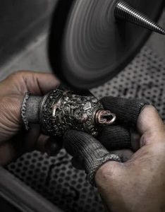 อุปกรณ์ตกแต่งเฟอร์นิเจอร์ทองเหลืองชุบทองสำหรับโต๊ะอาหาร ตู้เสื้อผ้า และตู้ครัว - Product Image 3