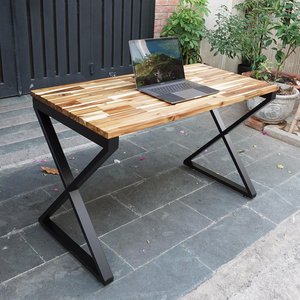 Escritorio para computadora de madera de acacia de 120x60 cm con patas HBWD022, requiere ensamblaje, XConcept - Product Image 3