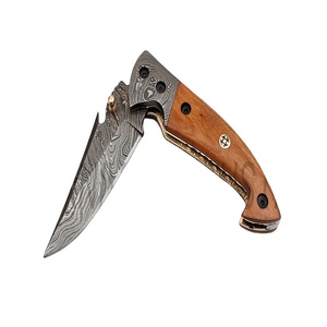 Navaja de bolsillo de acero de Damasco hecha a mano con mango de madera de olivo negro, cierre Liner Lock, plegable, OEM, alta calidad, grado industrial. - Product Image 1