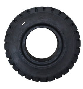 Neumáticos OTR de Caucho Sólido 12.00-20 para Mezcladora y Remolque - Product Image 3