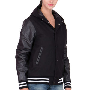 Chaqueta Urbana de Moda para Mujer, Estilo Universitario con Capucha Negra, Mangas Estilo Cuero, Forro Acolchado, Ribete a Rayas - Product Image 5