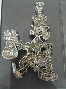 Colgante con Diamante de Corte Redondo de 3.30 Quilates en Forma de Letra, Chapado en Oro de Dos Tonos de 14K para Fiesta - Product Image 4