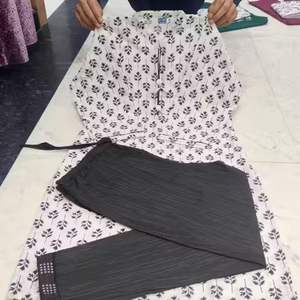 Femme Kurti Stylish Designer Ethnic Wear Vente en gros Fournisseur de vêtements décontractés et de fête au meilleur prix de gros - Product Image 2