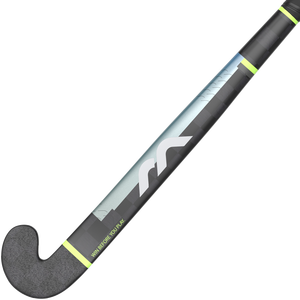 Bâton de hockey sur gazon en carbone léger de qualité tournoi conçu pour un équilibre de contrôle supérieur et une performance de gazon lisse - Product Image 6