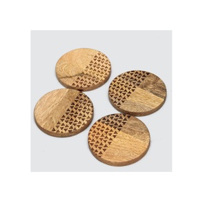 รถไฟเหาะไม้บ้านน้อยสำหรับพื้นผิวโต๊ะผลิตในอินเดีย - Product Image 1