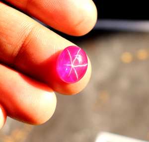 13.2CT Natural Red Star Ruby Oval Cut Burmese Star Ruby Calidad increíble Certificado Raro Encontrado Star Ruby Gemstone Fancy Wow Jewels - Product Image 1