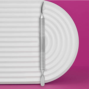 Empujadores de Cutículas Profesionales de Acero Inoxidable Alemán de Doble Cara para Uso en Casa y Salón - Product Image 6