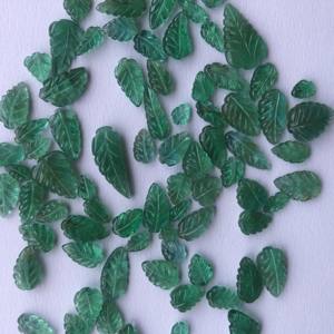 Piedra preciosa en forma de hoja tallada verde esmeralda de Zambia Natural de 3-8mm con certificación IGI para la fabricación de joyas al por mayor - Product Image 3