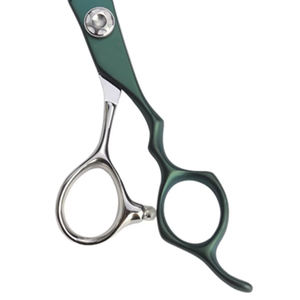 Tijeras de Peluquería Profesionales IMANS ENTERPRISES para Corte de Cabello, para Diestros, Acero Japonés VG10, Hoja Afilada, Mango de Acero - Product Image 3