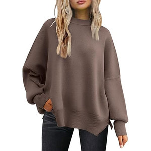 Pull en tricot à col rond surdimensionné tendance vintage pour femmes tendance de l'hiver avec logo sur le devant - Product Image 1