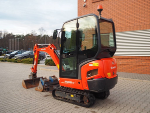 Mini-excavatrice Kubota KX016-4 d'occasion et neuve, 1,6 tonne, avec 3 godets, cabine compacte hydraulique fermée, climatisation, à vendre - Product Image 3