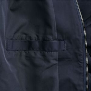 Blouson aviateur léger élégant pour homme-Haute qualité, confortable et idéal pour les tenues à la mode et décontractées - Product Image 3