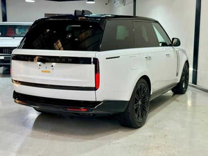 Land Rover Range Rover P530 Vogue SE 2025 USADO, Motor Turbo de Gasolina, 510HP, Automático, Techo Panorámico, Cuero, LED, Volante a la Izquierda, R20 - Product Image 3