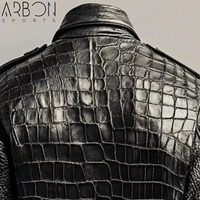 Veste en similicuir texturé haut de gamme pour les amateurs de mode Chaud et élégant Coupe confortable Finition de surface lisse pour la vente en gros