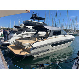 Yacht à moteur Focus 3X, Yacht de sport de luxe, Moteur in-bord 3x270PS, 2025/2026, pour Croisière, Pêche, Sports fluviaux, en Fibre de verre - Product Image 1