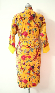 ชุดเดรสกิโมโนพิมพ์ลายนกทำจากผ้าฝ้ายกำมะหยี่สีเหลืองของขวัญที่สมบูรณ์แบบจากผู้ส่งออกอินเดีย - Product Image 4