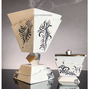 Brûleur d'encens en métal enduit de poudre blanche conception de fleurs décoration fantaisie faite à la main encens Oud et brûleur Bakhoor - Product Image 3
