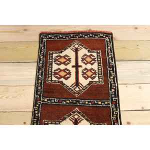 Petit tapis vintage 1,5x2,9 pieds (45x87 cm), tapis turc en laine à imprimé animal brun - Product Image 3