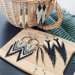 Nuevo proveedor a granel de pendientes con cuentas de moda y fabricación de la mejor calidad y bajo precio de la India por RF Crafts - Product Image 1