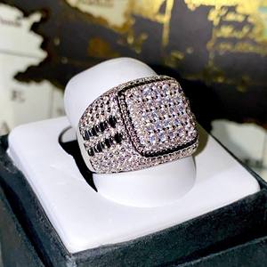 Bague pour homme Tendance Hip Hop Ice Out VVS Lab Grown 10K 14K 18K Gold Full Diamond Round Ring Luxury Costume Jewelry - Product Image 1