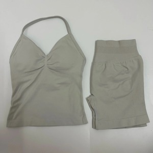 Conjunto de 2 piezas de Yoga para mujer, camiseta sin mangas con tiras de palangre de impacto sin costuras, pantalones cortos deportivos, ropa de gimnasio, traje de entrenamiento de verano para mujer - Product Image 6