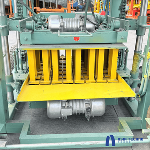 Machine mobile QTJ8-10 de moulage de briques en béton Bloc de verrouillage faisant la machine Composant de moteur de noyau pour la matière première de cendres volantes de sable - Product Image 3