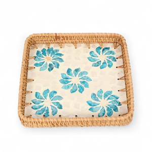 Plateau flexible décoratif en rotin bohème et nacre pour restaurants, hôtels, traiteurs et repas à domicile - Product Image 3