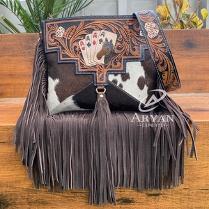 Nuevo estilo 2025 cuero mecanizado a mano Diseño de tarjeta flecos bandolera bolso de cuero de vaca genuino bolso de mensajero de lujo para mujer - Product Image 1