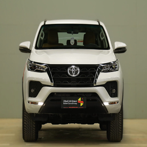 Vente chaude Toyottaa Fortunerr SUV 7 places sans accident Expédition rapide disponible - Product Image 6