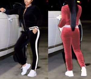 OEM personalizado de dos piezas de manga larga con cremallera chaqueta y pantalones trajes personalizados Activewear chándal de terciopelo para las mujeres - Product Image 4