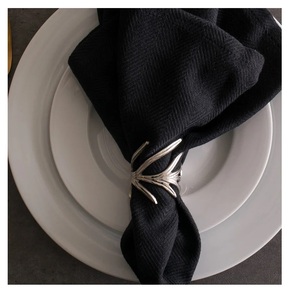 Servilletero redondo de metal con nuevos cristales, vajilla de hierro para bodas u ocasiones especiales - Product Image 3