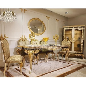 Juego de mesa de comedor barroco de madera maciza hecha a mano de lujo Juego de mesa de comedor de 8 plazas de nuevo diseño Muebles de comedor de madera maciza europea - Product Image 1