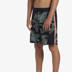 Vente en gros Short de bain personnalisé pour hommes, extensible dans les 4 sens, short de plage Surfer à séchage rapide avec taille haute, sans bretelles, taille XL - Product Image 4