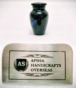 Mini Urnas Clásicas de Metal (Latón/Aluminio) Negras y Rosas para Cenizas Funerarias, Recuerdo Antiguo - Product Image 3