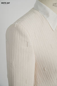 Design de luxe perles à la main à manches longues vestes pour femmes élégantes JUHI CROPPED JACKETS tissu en tricot de Jersey gaufré écologique - Product Image 6