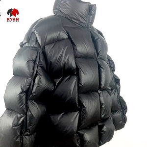 Chaqueta Clásica de Plumón para Hombre con Marca Personalizada, Diseño OEM, Tejido Transpirable, Ropa de Invierno - Product Image 3